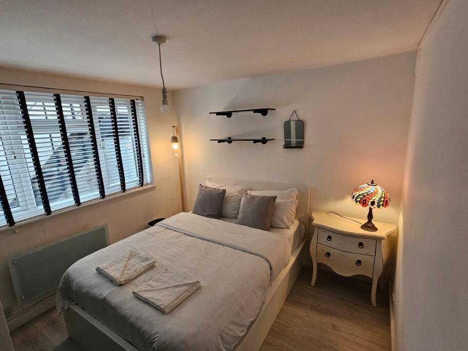 Appartement Peaceful And Elegant à Londres Extérieur photo